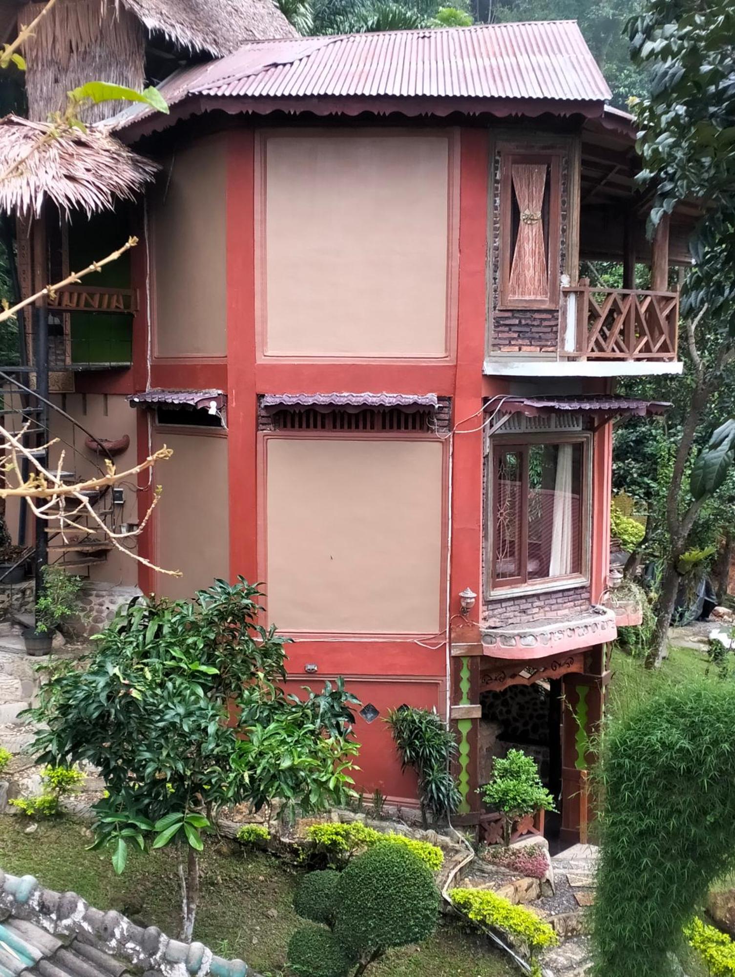 Junia Guesthouse بوكيت لاوانج المظهر الخارجي الصورة