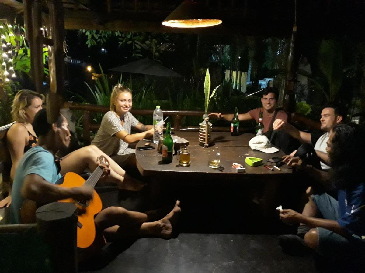 Junia Guesthouse بوكيت لاوانج المظهر الخارجي الصورة